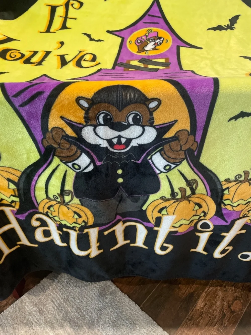 Buc-ees Halloween Throw Blanket
